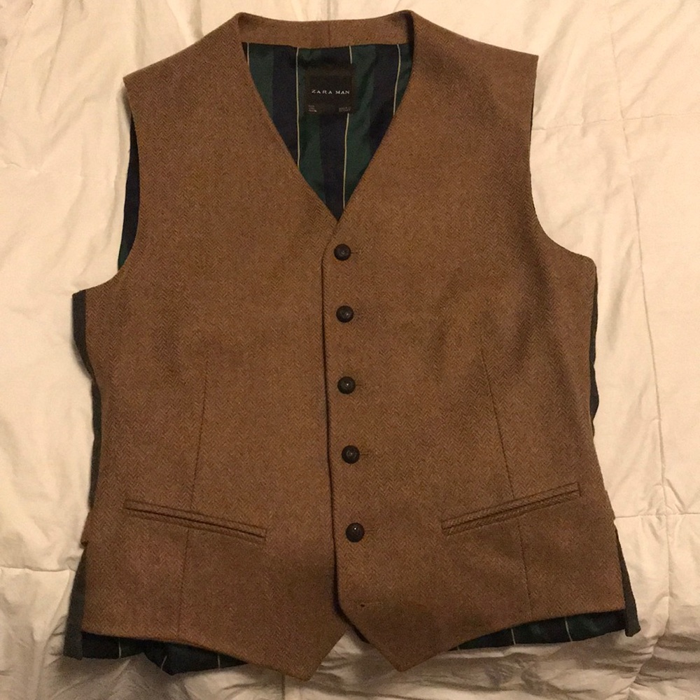 ZARA MAN TWEED VEST.